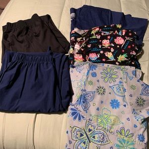 Women’s scrubs